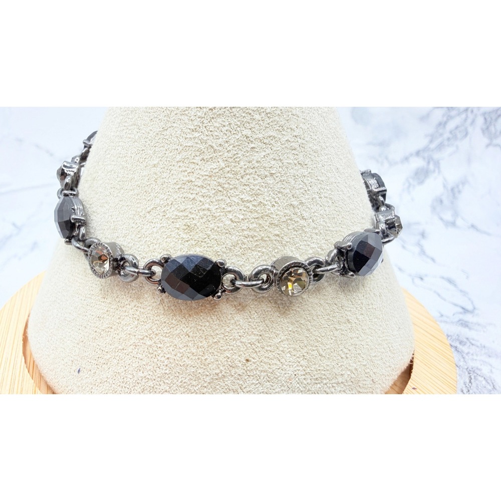 Vintage Black Glass Bracelet Canary Yellow Stones Etched Silver Tone Toggle